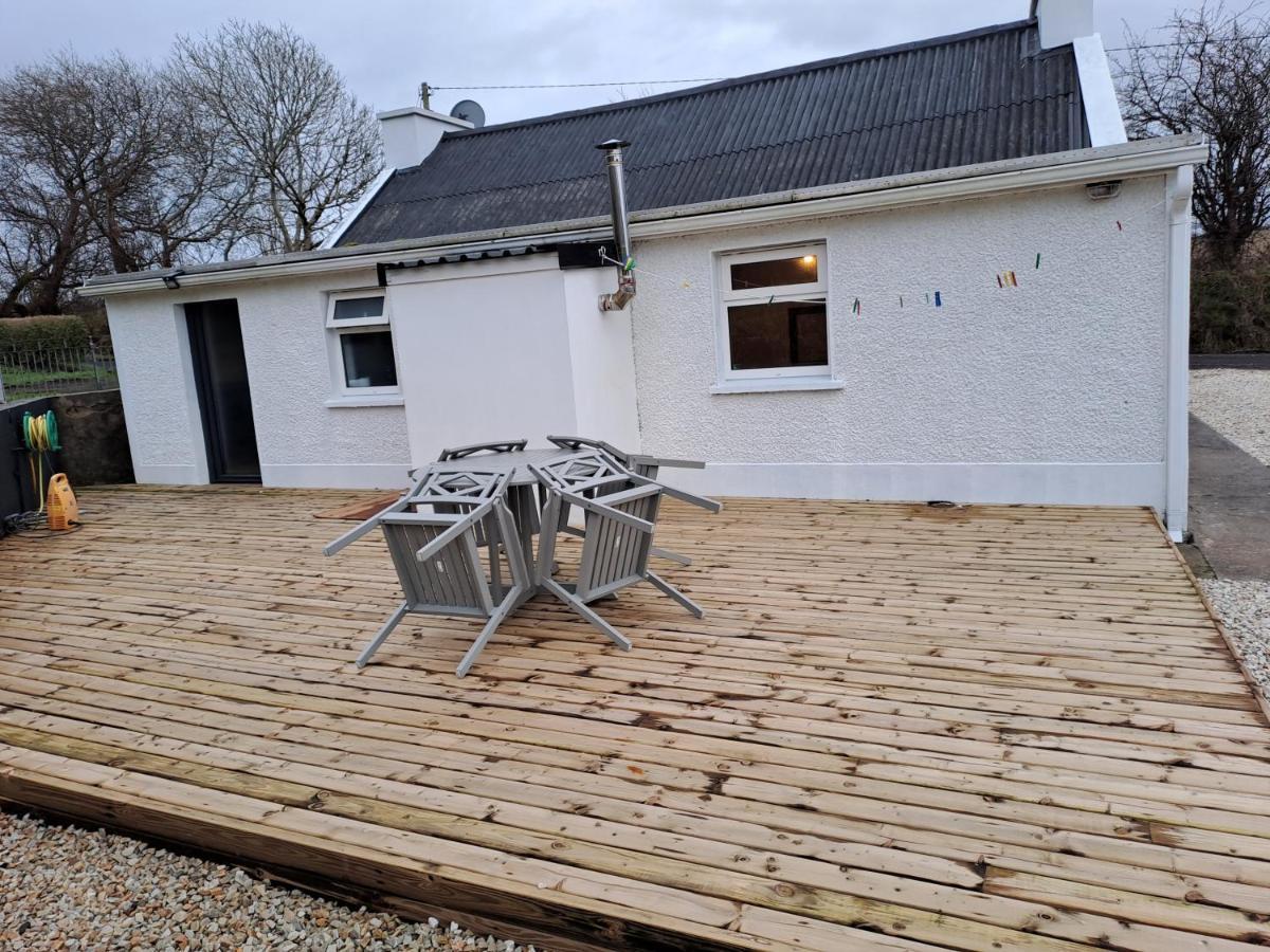 Blaneys Coastal Cottage Mountcharles エクステリア 写真